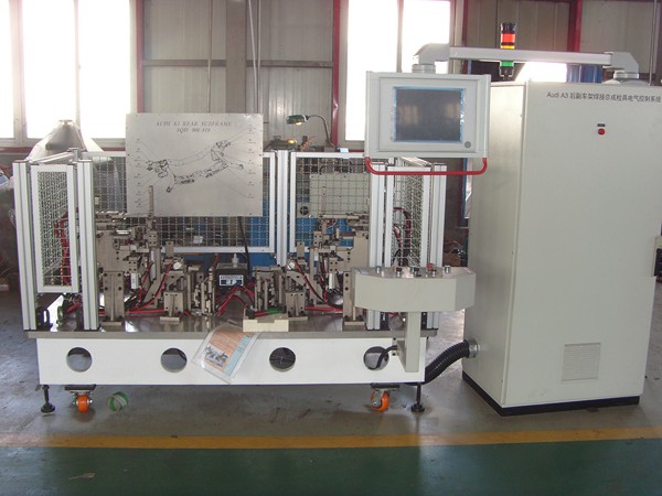 �Զ������